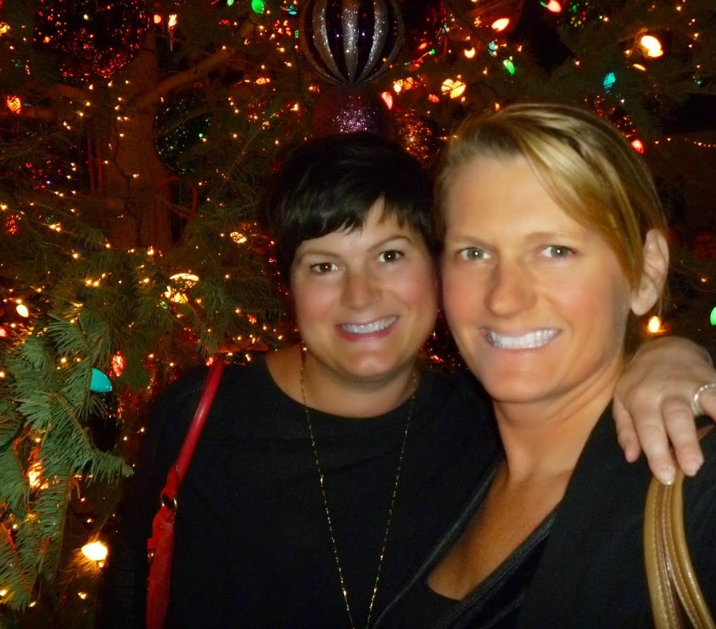 One of the best things about December -hanging with my sister!