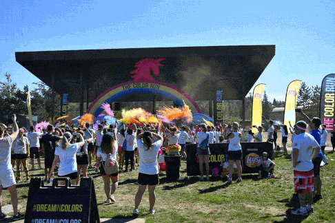 The Color Run color throw lizzie lau