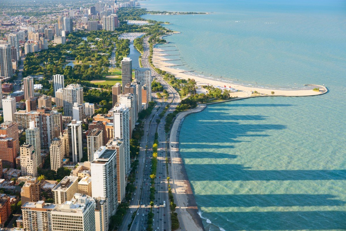 Visit Chicago Beaches with kids