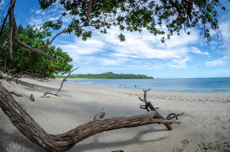 Gorgeous beach destination for yoga in Costa Rica